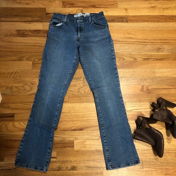 Vintage Levi Straight Leg Jeans - Picture 1 of 3